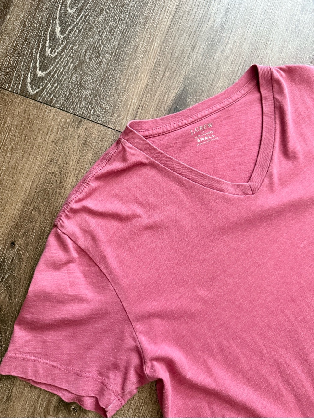 J. Crew V-Neck Tee in Rose Pink Size S cotton blend